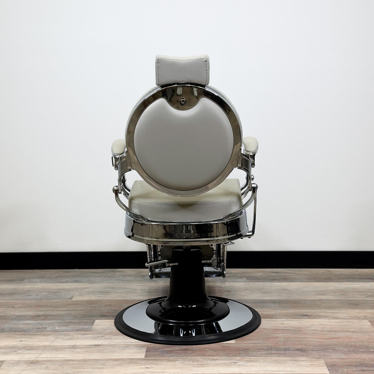 Santana Silver Barber Chair