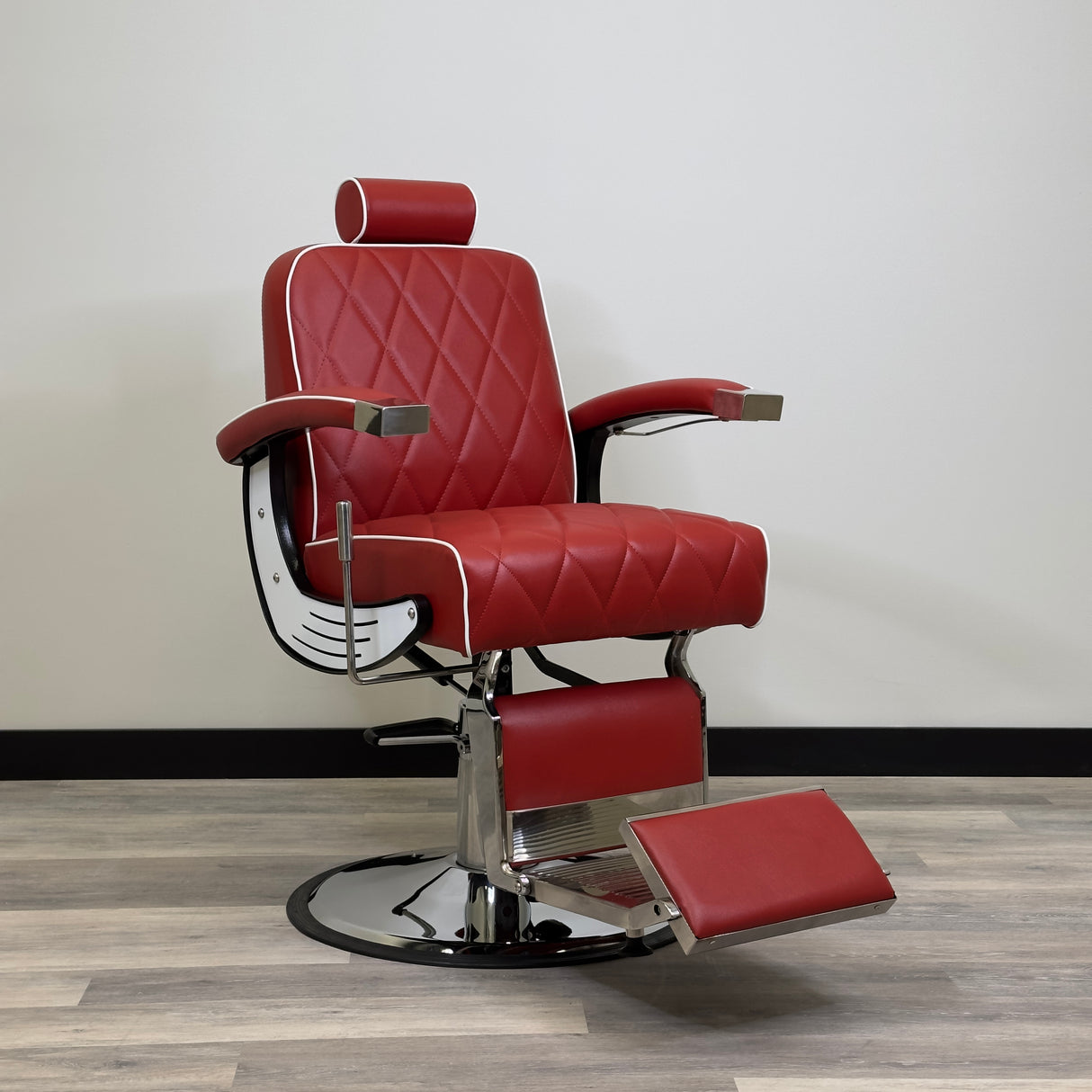 Bursa Barber Chair - Cardinal Red