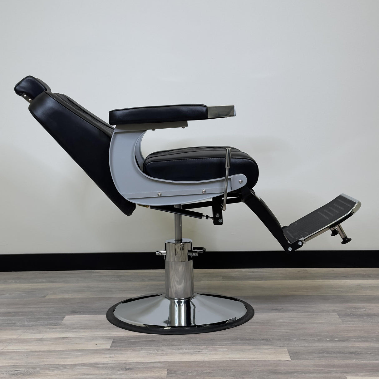 Lagos Barber Chair