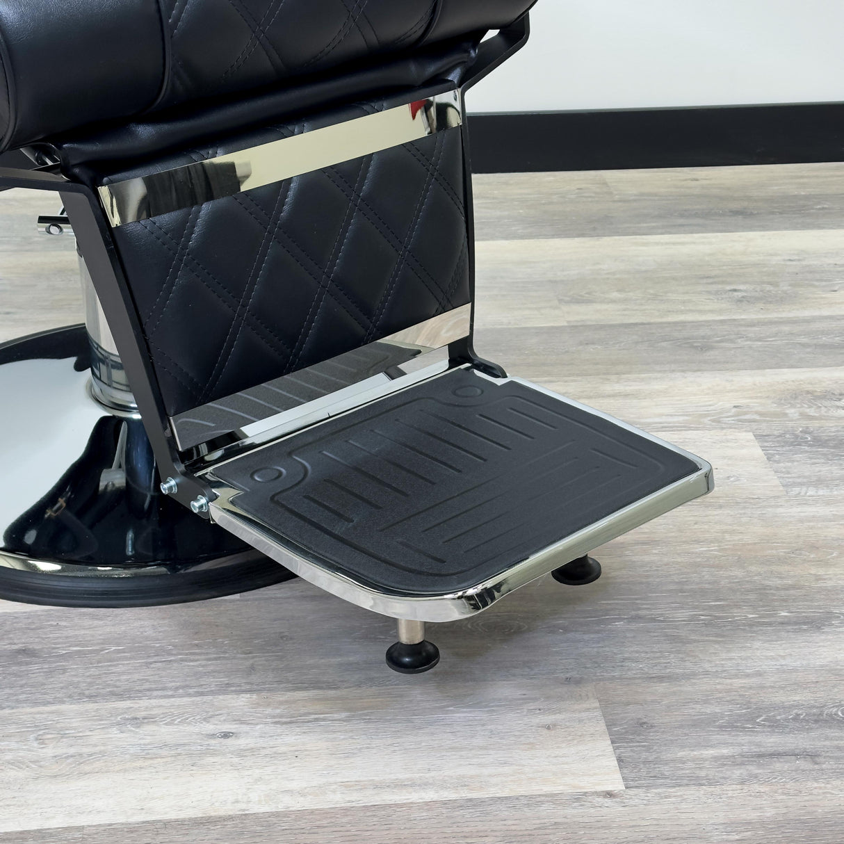 Lagos Barber Chair