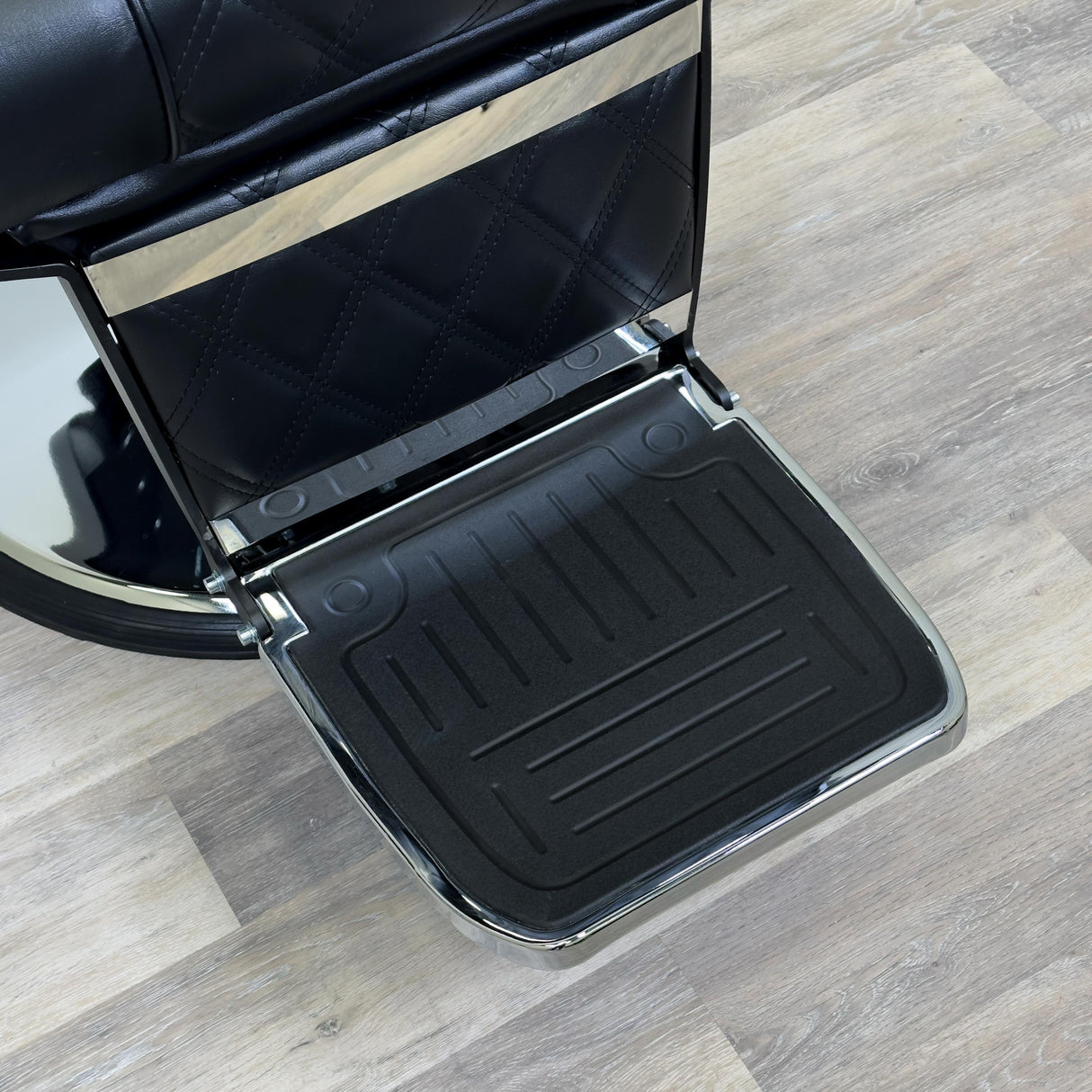 Lagos Barber Chair