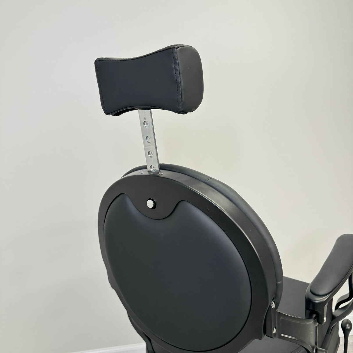 London Luxe Barber Chair